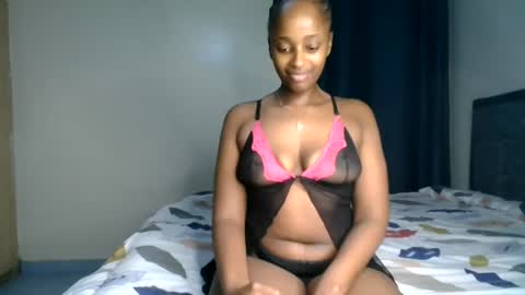 Snapshot of kittypettite chatting on 07/18/26, 05:39 Kittypettite online show from 07/18/26, 05:39