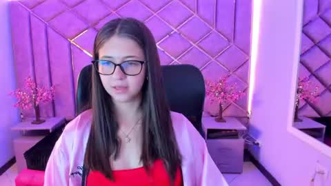 Sarah online show from 07/18/26, 04:22