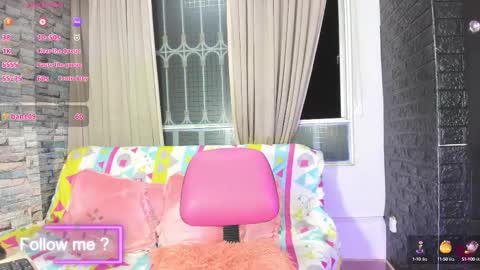 Snapshot of kittyqueen01 chatting on 02/20/25, 03:12 Tatiana Guerrero online show from 02/20/25, 03:12