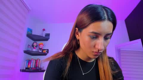 kitty online show from 10/15/25, 04:34