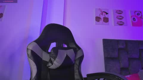 kitty online show from 05/01/26, 06:12