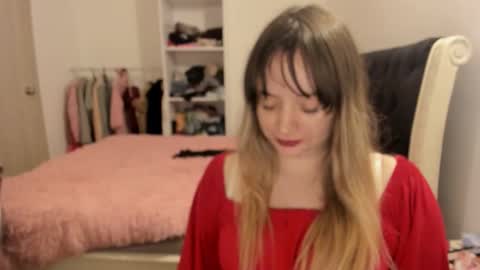 kittywantslove23 online show from 11/25/25, 12:21