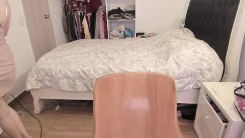 kittywantslove23 online show from 05/26/26, 08:16