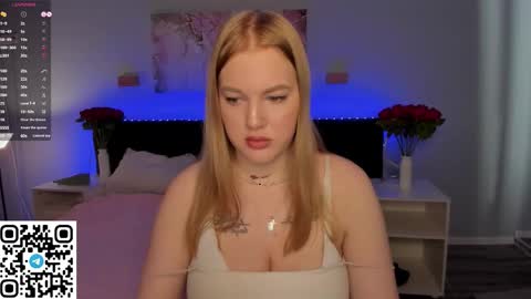 kittyy online show from 09/26/25, 07:56