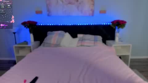 kittyy online show from 10/14/25, 08:26