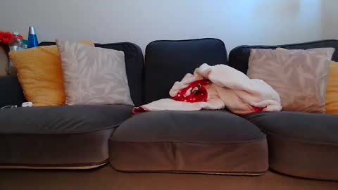 Kittyymaze online show from 12/20/25, 01:40