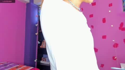 Snapshot of kittyzenn chatting on 01/16/25, 06:59 Kitty Zen online show from 01/16/25, 06:59