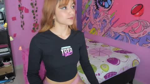 Snapshot of kittyzenn chatting on 02/18/25, 07:52 Kitty Zen online show from 02/18/25, 07:52