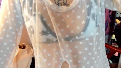 Snapshot of kittyzenn chatting on 09/24/25, 08:34 Kitty Zen online show from 09/24/25, 08:34