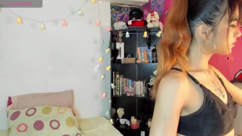 Snapshot of kittyzenn chatting on 09/29/25, 09:19 Kitty Zen online show from 09/29/25, 09:19