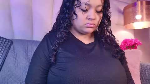 Snapshot of kity_hill chatting on 06/16/26, 03:20 Kitty Hill online show from 06/16/26, 03:20