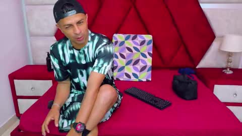 Luisa y Jairo online show from 10/13/25, 12:16