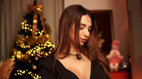 Erika online show from 12/21/25, 09:11