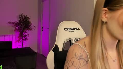 Snapshot of kivaa_rice chatting on 02/02/26, 01:04 Kivaa Rice GTM2 0300am-945am Mon Wed Thu Fri Sat. online show from 02/02/26, 01:04