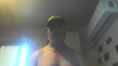 Snapshot of kiwiguy19773 chatting on 01/12/26, 12:38 kiwiguy19773 online show from 01/12/26, 12:38