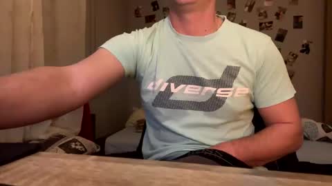 Snapshot of kixon12 chatting on 03/09/25, 09:57 kixon12 online show from 03/09/25, 09:57