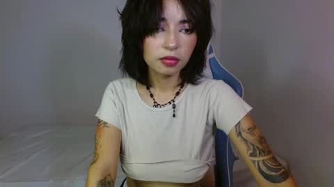 kiyu online show from 12/07/24, 01:36