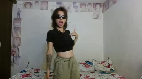 Snapshot of kiyusweetcrazy chatting on 04/26/26, 01:25 kiyu online show from 04/26/26, 01:25