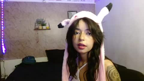Snapshot of kiyusweetcrazy chatting on 08/02/26, 01:04 kiyu online show from 08/02/26, 01:04