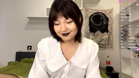 Luna online show from 02/11/26, 09:36