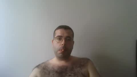 Snapshot of kkadam1 chatting on 05/25/26, 08:09 kkadam1 online show from 05/25/26, 08:09