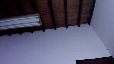 Snapshot of klariz09 chatting on 12/14/25, 08:52 klariz09 online show from 12/14/25, 08:52