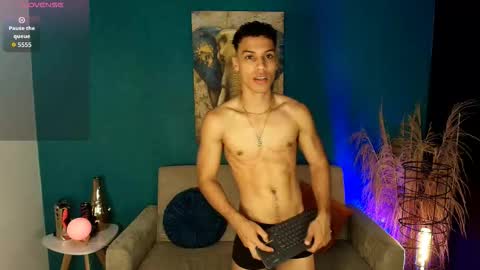 klaton__ online show from 10/12/25, 02:10