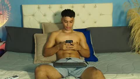 klaton__ online show from 12/14/25, 01:00