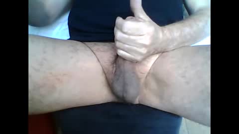 Snapshot of kledenn chatting on 02/27/25, 11:10 kledenn online show from 02/27/25, 11:10