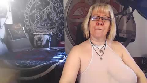 Michelle online show from 03/05/25, 12:44
