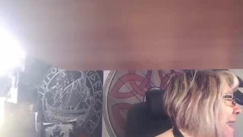 Michelle online show from 11/16/25, 05:24