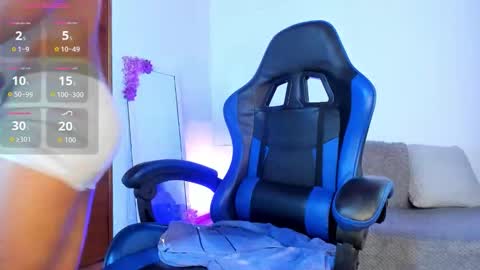 Snapshot of kleo_helenos chatting on 10/22/25, 09:25 KLEO online show from 10/22/25, 09:25