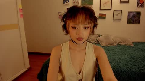 Snapshot of kleo_o chatting on 09/24/25, 10:13 Kleo online show from 09/24/25, 10:13