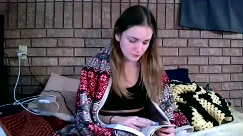 Snapshot of kleokills chatting on 12/24/24, 07:11 kleokills online show from 12/24/24, 07:11