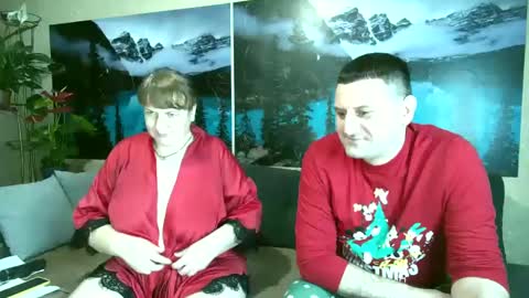 Snapshot of kleosnow chatting on 02/04/25, 04:39 Kleosnow online show from 02/04/25, 04:39