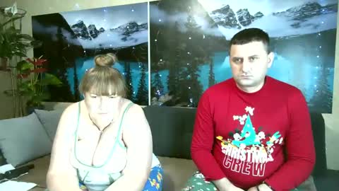 Snapshot of kleosnow chatting on 02/04/25, 07:44 Kleosnow online show from 02/04/25, 07:44