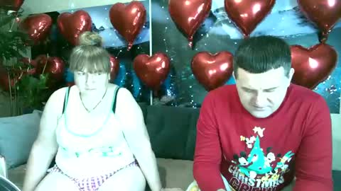 Snapshot of kleosnow chatting on 02/13/25, 05:22 Kleosnow online show from 02/13/25, 05:22