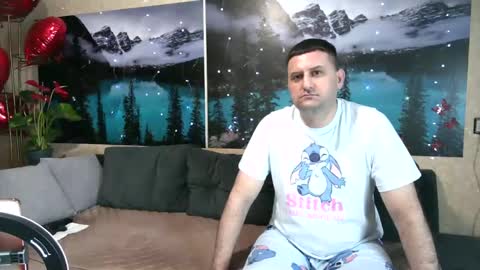Snapshot of kleosnow chatting on 03/08/25, 08:03 Kleosnow online show from 03/08/25, 08:03