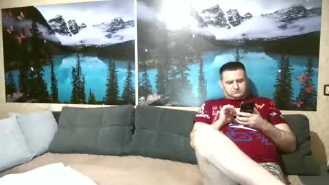 Snapshot of kleosnow chatting on 09/09/25, 08:03 Kleosnow online show from 09/09/25, 08:03