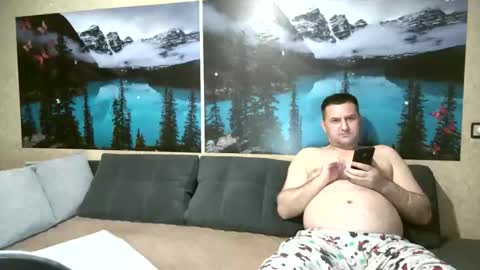 Snapshot of kleosnow chatting on 09/12/25, 08:14 Kleosnow online show from 09/12/25, 08:14