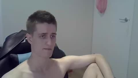 Snapshot of klg_888 chatting on 12/16/25, 12:26 klg 888 online show from 12/16/25, 12:26