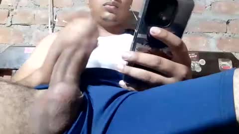 Snapshot of klibre2202 chatting on 12/25/24, 07:46 klibre2202 online show from 12/25/24, 07:46