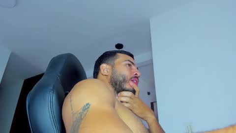 klinsmannwalton online show from 11/01/25, 12:18