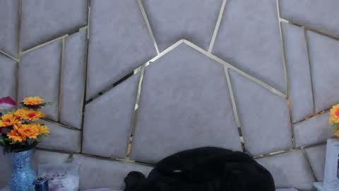 kloe online show from 02/27/25, 07:23