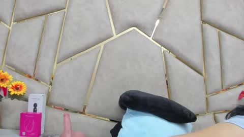 kloe online show from 03/24/26, 04:39