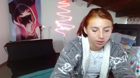 Snapshot of kloe_deker chatting on 12/03/24, 01:43 Kloe deker online show from 12/03/24, 01:43