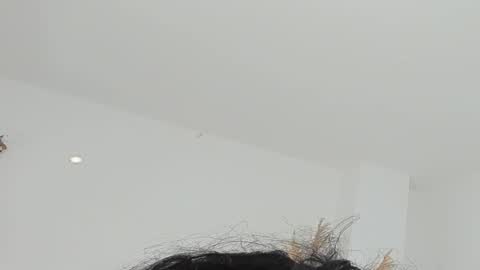 kloeh_cris online show from 09/10/25, 12:38