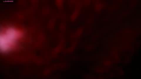 Snapshot of kloelamaravilla18 chatting on 12/17/25, 03:23 kloelamaravilla18 online show from 12/17/25, 03:23