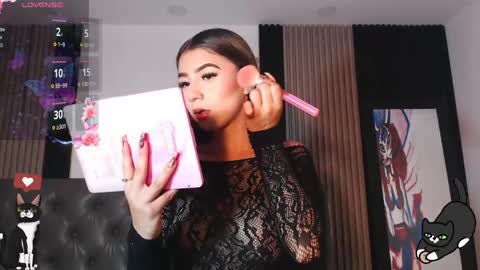 Kloe online show from 04/17/26, 11:57