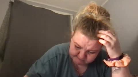 kmarie1196 online show from 02/16/26, 11:23